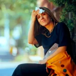 Cum te ferești de insolație în zilele cu peste 40°C. Simptomele care impun intervenție medicală imediată